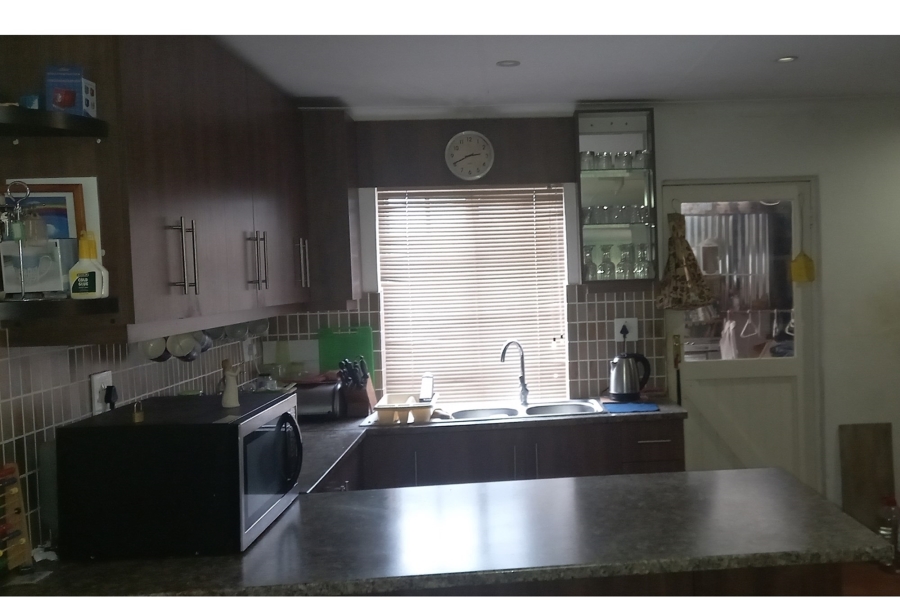 4 Bedroom Property for Sale in Seawinds Western Cape